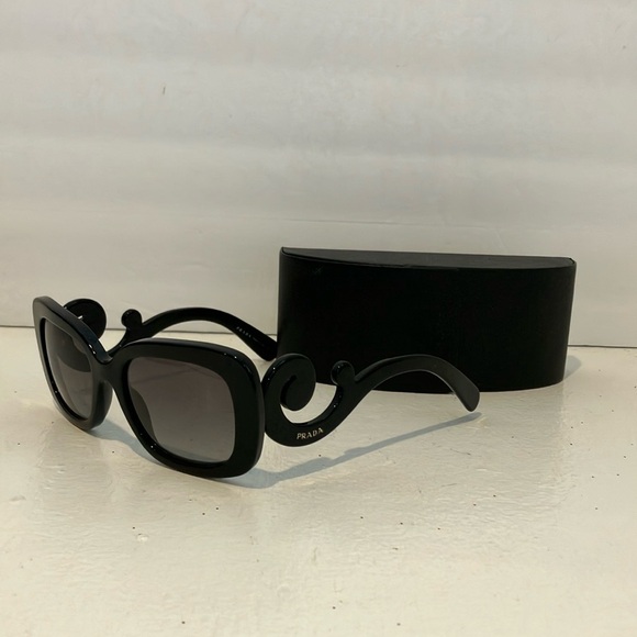 Prada black plastic sunglasses with case, cleaning cloth, and box. Preowned - Picture 2 of 8